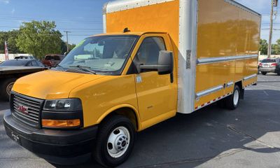 2021 GMC Savana Extended