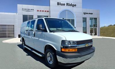 2023 Chevrolet Express 2500