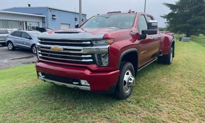 2021 Chevrolet Silverado High Country