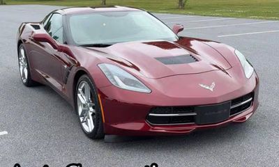2018 Chevrolet Corvette Stingray Standard 1LT