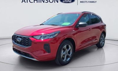 2024 Ford Escape ST Line