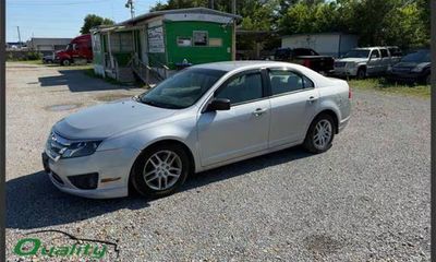 2010 Ford Fusion S