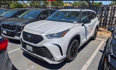 2025 Toyota Highlander