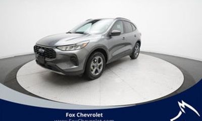 2023 Ford Escape ST Line Elite
