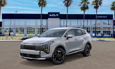 2027 Kia Sportage EX