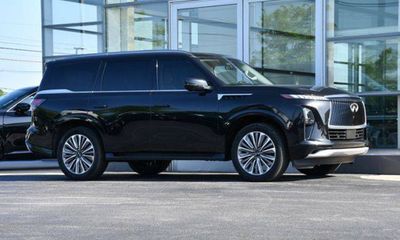 2025 Infiniti QX80 Sensory