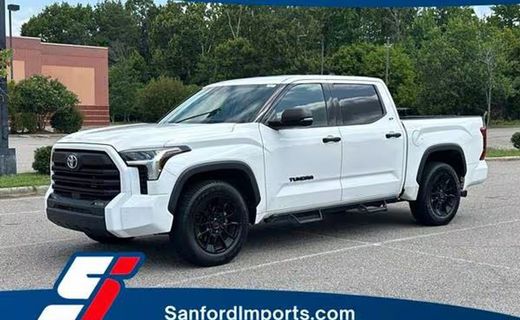 2022 Toyota Tundra SR5