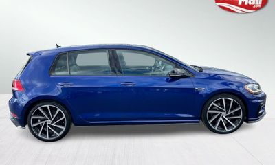 2018 Volkswagen Golf R Base