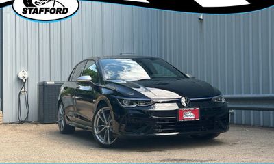 2024 Volkswagen Golf R 2 0T