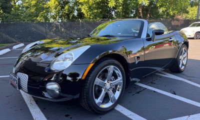2006 Pontiac Solstice Convertible