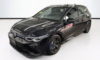 2023 Volkswagen Golf R 20T 4MOTION