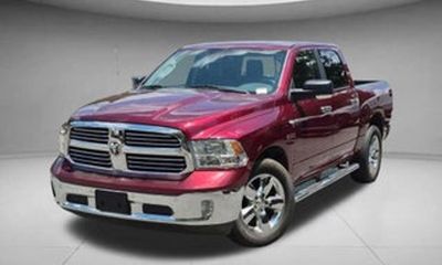 2017 Ram 1500 SLT