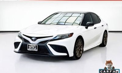 2023 Toyota Camry SE
