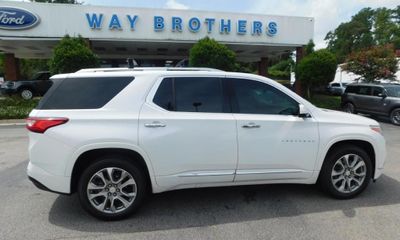 2021 Chevrolet Traverse Premier