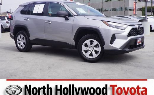 2025 Toyota RAV4 LE