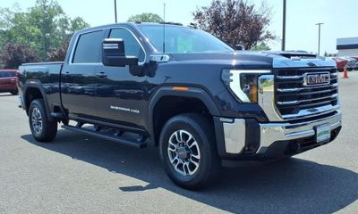 2024 GMC Sierra HD SLE