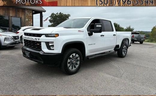 2023 Chevrolet Silverado HD Custom