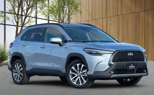 2023 Toyota Corolla Cross XLE