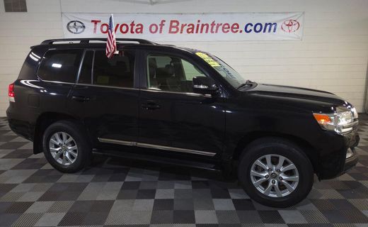 2017 Toyota Land Cruiser