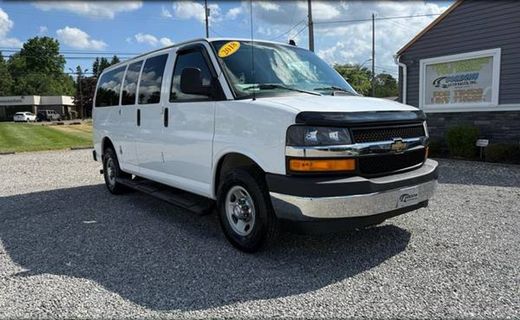 2018 Chevrolet Express LT