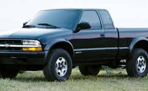2001 Chevrolet S-10 Pickup