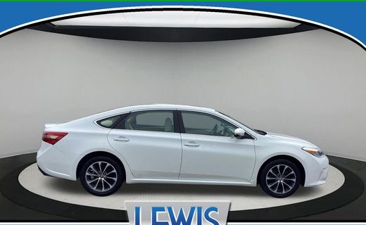 2016 Toyota Avalon XLE