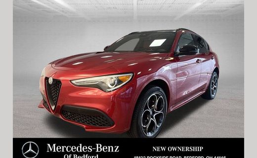 2023 Alfa Romeo Stelvio TI