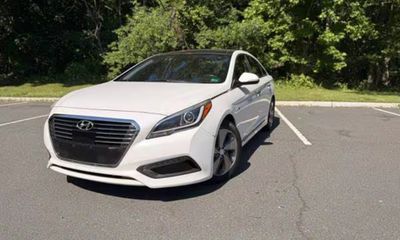 2016 Hyundai Sonata GLS Middle