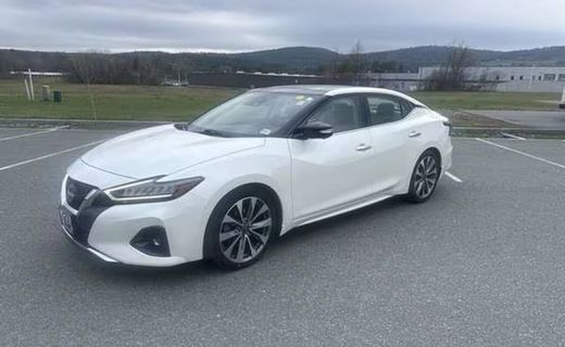 2023 Nissan Maxima