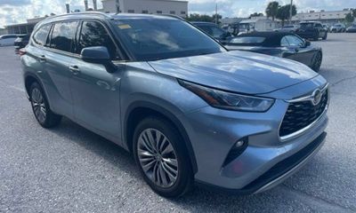 2020 Toyota Highlander Platinum