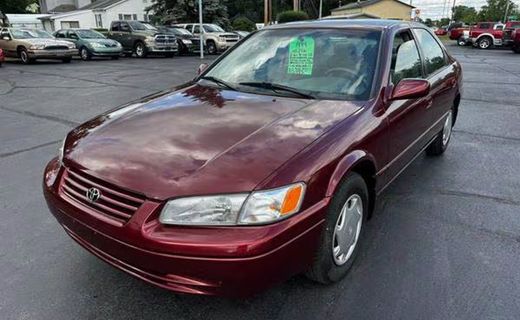 1999 Toyota Camry LE