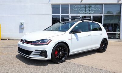 2021 Volkswagen Golf GTI S SE Autobahn