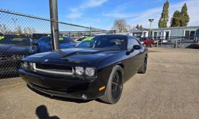 2010 Dodge Challenger Base