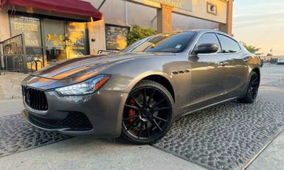 2017 Maserati Ghibli Base