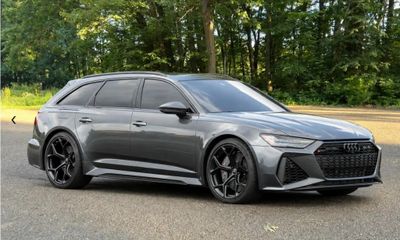 2025 Audi RS 6 Avant Performance Quattro