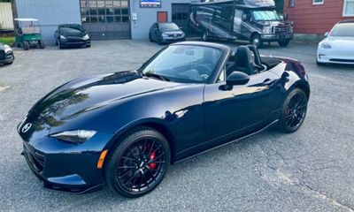 2023 Mazda MX-5 Club