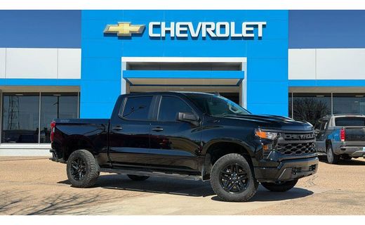 2025 Chevrolet Silverado Trail Boss Custom