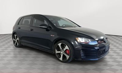 2017 Volkswagen Golf GTI S Sport SE