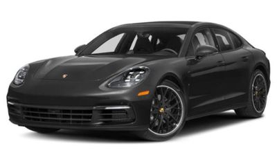 2019 Porsche Panamera GTS