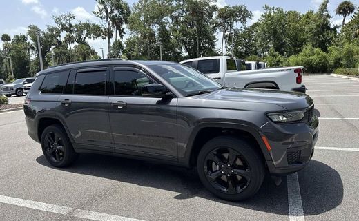 2024 Jeep Grand Cherokee L Laredo