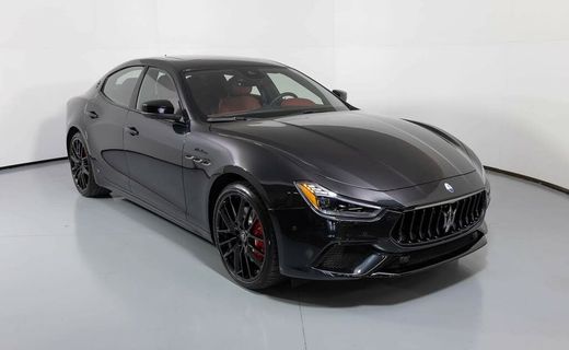 2023 Maserati Ghibli Modena