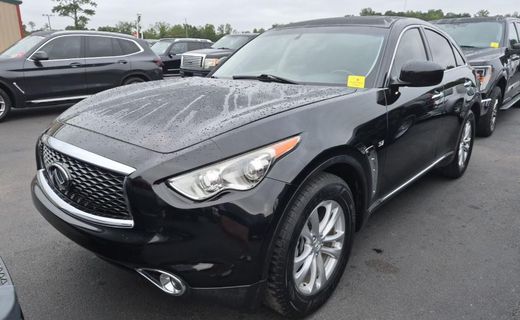 2017 Infiniti QX70 Base