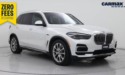 2023 BMW X5 XDRIVE45E