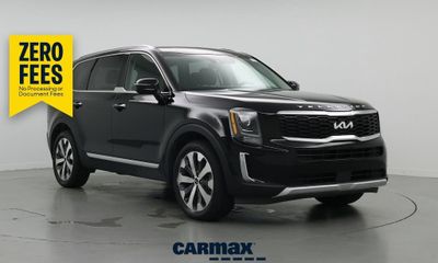 2022 Kia Telluride S