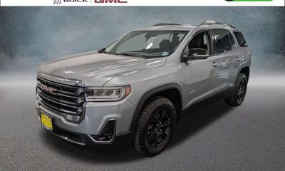 2023 GMC Acadia AT4