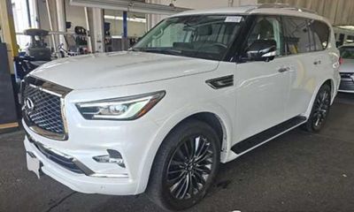2024 Infiniti QX80 Base