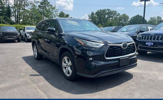 2020 Toyota Highlander LE