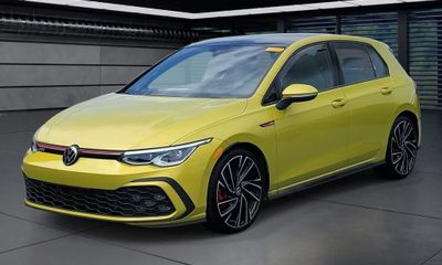 2022 Volkswagen Golf GTI Autobahn