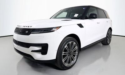 2026 Land Rover Range Sport P360 SE