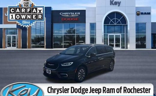 2024 Chrysler Pacifica Select